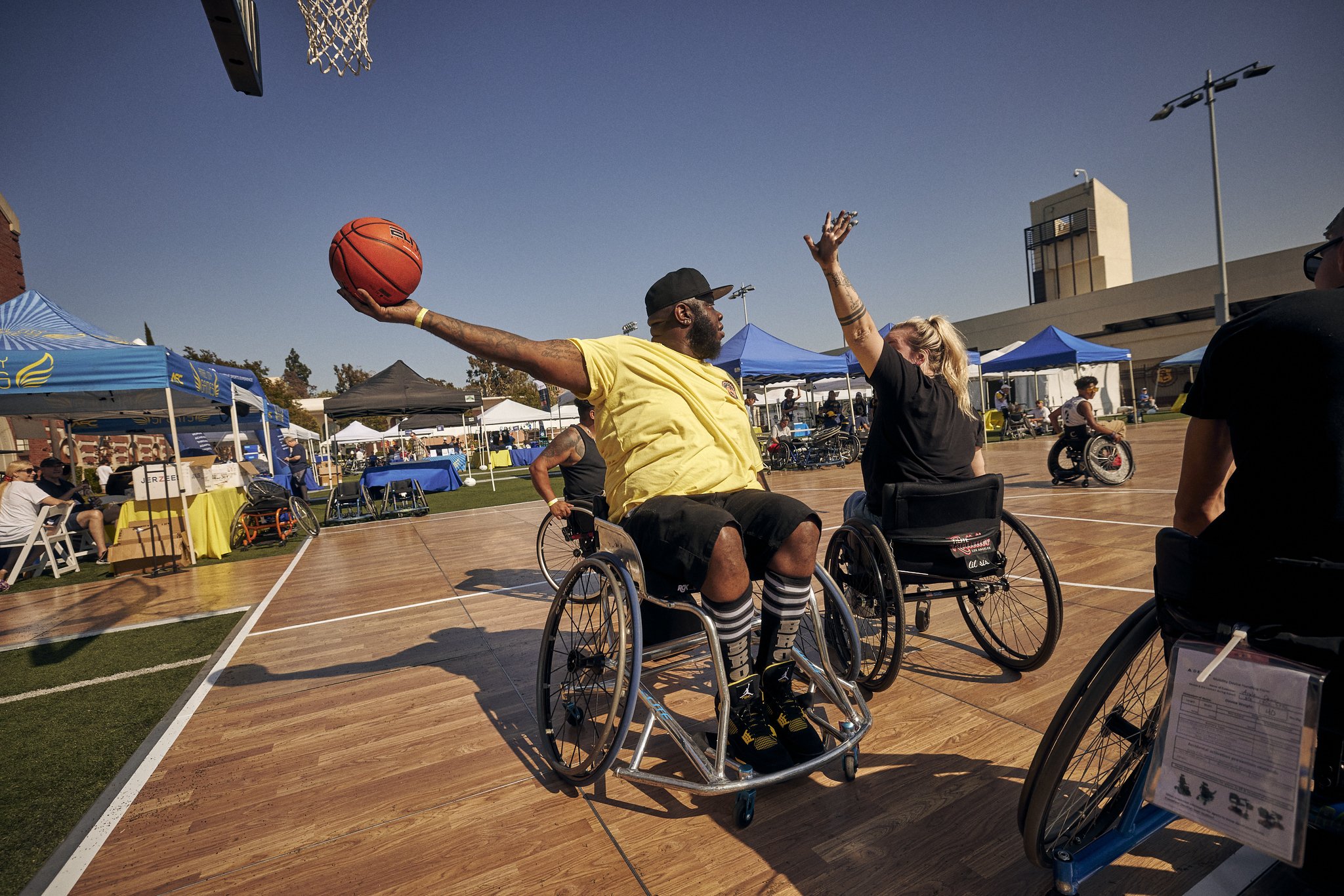 他在球队运 他在球队运