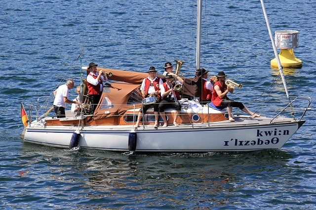 一个像尤文 一个像尤文